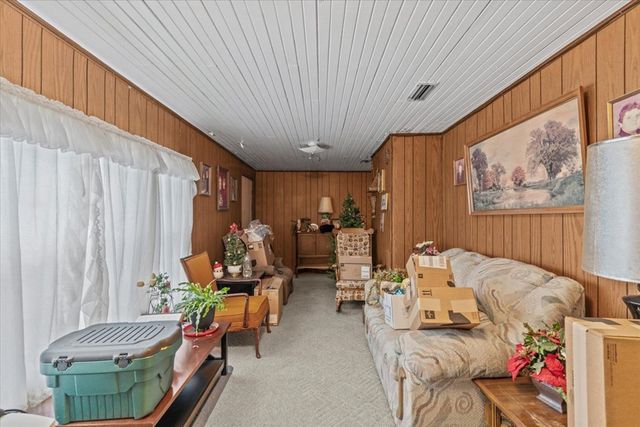 1248 Ann St, Elba, AL 36323