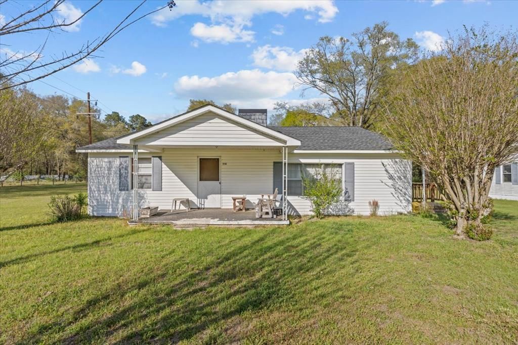 1248 Ann St, Elba, AL 36323