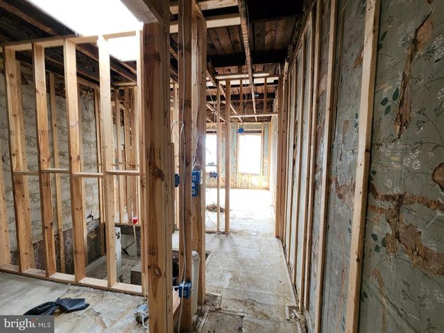 1916 W FAIRMOUNT AVE, Baltimore, MD 21223