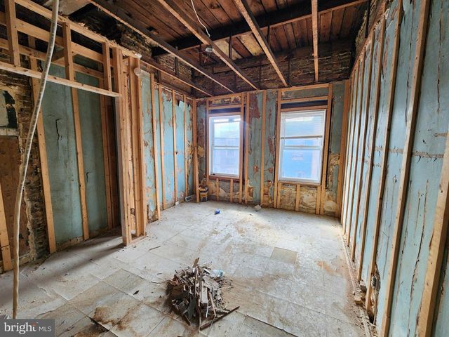 1916 W FAIRMOUNT AVE, Baltimore, MD 21223