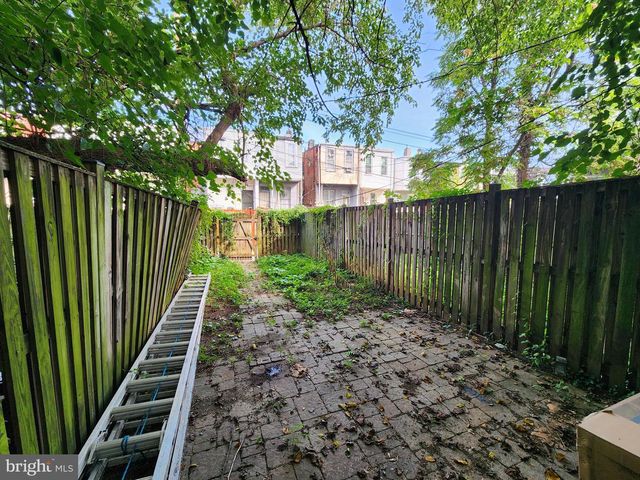 1916 W FAIRMOUNT AVE, Baltimore, MD 21223