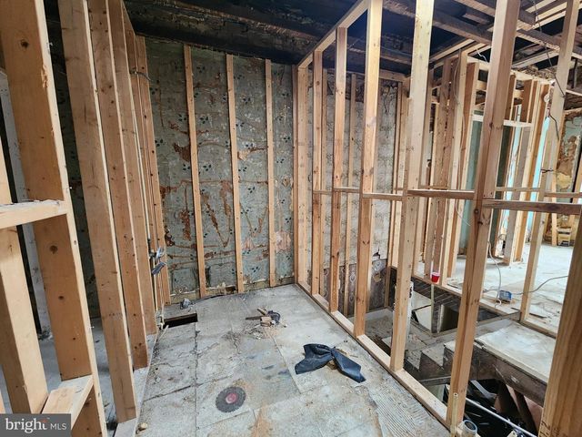 1916 W FAIRMOUNT AVE, Baltimore, MD 21223