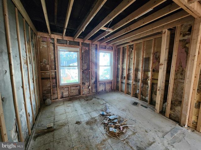 1916 W FAIRMOUNT AVE, Baltimore, MD 21223