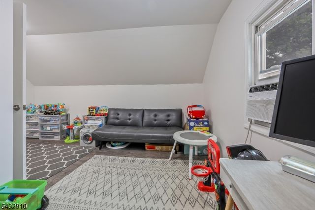 44 Terhune Ave, Passaic City, NJ 07055