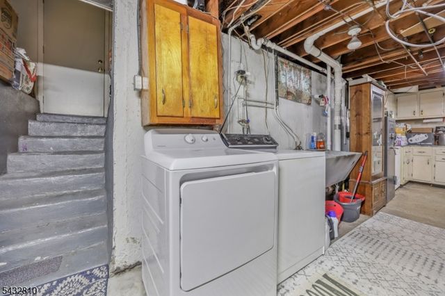 44 Terhune Ave, Passaic City, NJ 07055