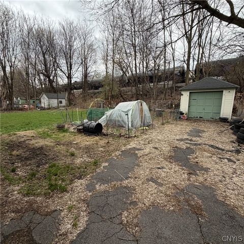 189 Lakeview Avenue, Syracuse, NY 13204