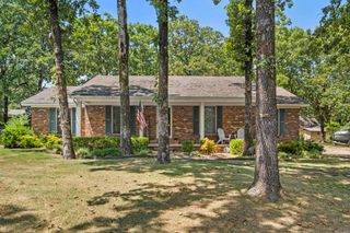 6 Beaconsfield Court, Sherwood, AR 72120