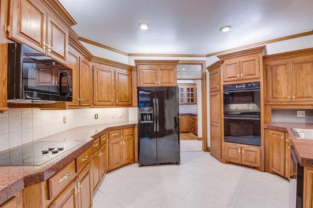 2701 SW 121 Street, Oklahoma City, OK 73170