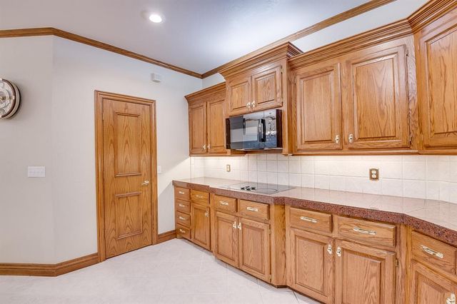 2701 SW 121 Street, Oklahoma City, OK 73170