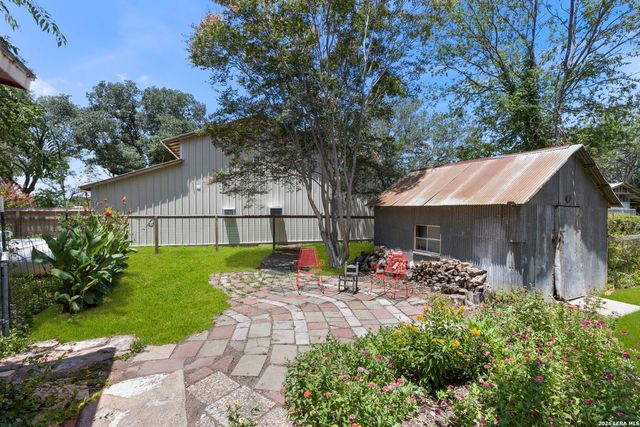 1266 Holbrook, San Antonio, TX 78218