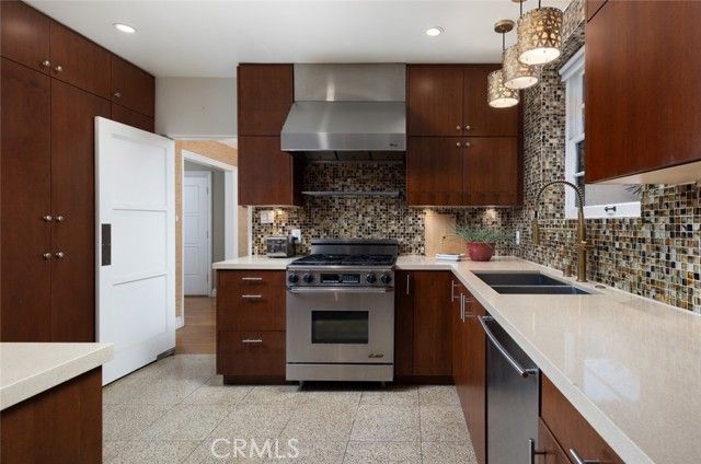 2029 N Flower, Santa Ana, CA 92706