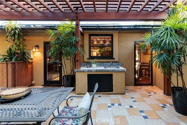 2029 N Flower, Santa Ana, CA 92706