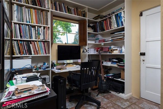 2029 N Flower, Santa Ana, CA 92706