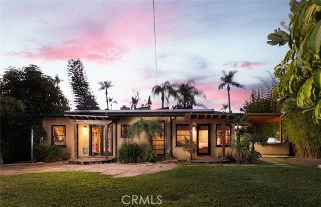 2029 N Flower, Santa Ana, CA 92706