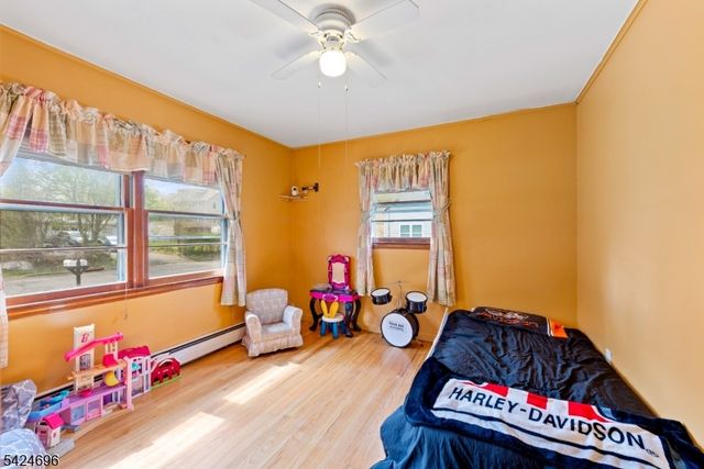 13 New St, Stanhope Boro, NJ 07874