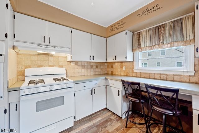 13 New St, Stanhope Boro, NJ 07874