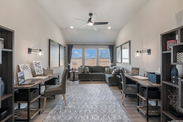 868 Silver Fox, Cibolo, TX 78108