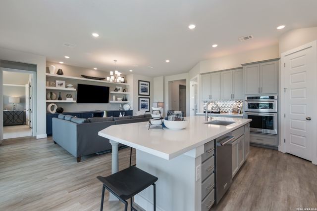 868 Silver Fox, Cibolo, TX 78108