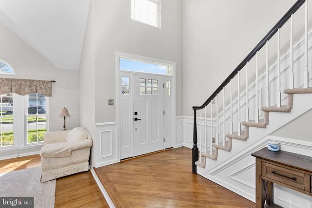 14 HONEYSUCKLE DR, Robbinsville, NJ 08691