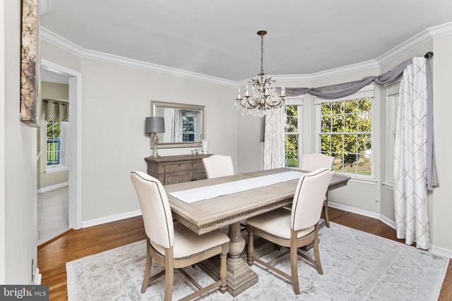 14 HONEYSUCKLE DR, Robbinsville, NJ 08691