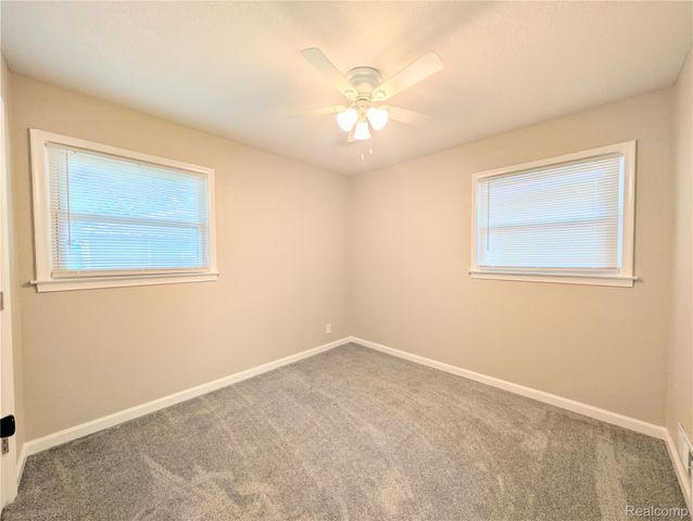 3010 Cheyenne Avenue, Flint, MI 48507