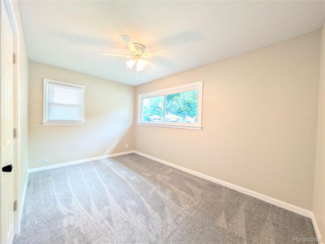 3010 Cheyenne Avenue, Flint, MI 48507