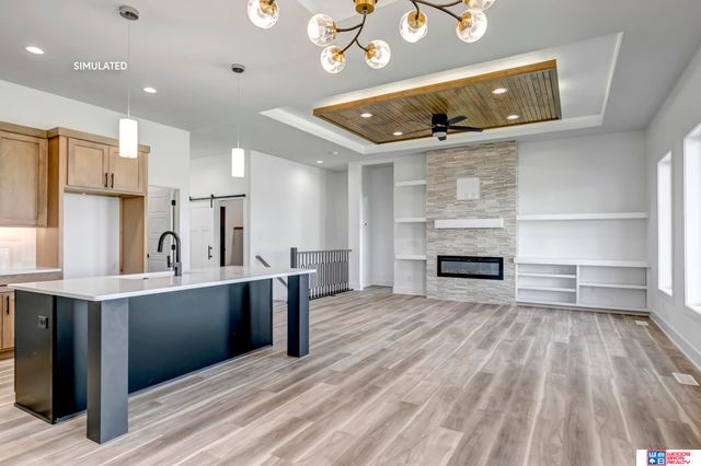 8921 Castle Pine Drive, Lincoln, NE 68516