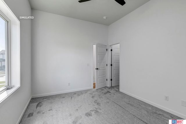 8921 Castle Pine Drive, Lincoln, NE 68516
