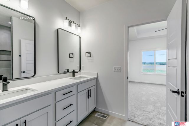 8921 Castle Pine Drive, Lincoln, NE 68516