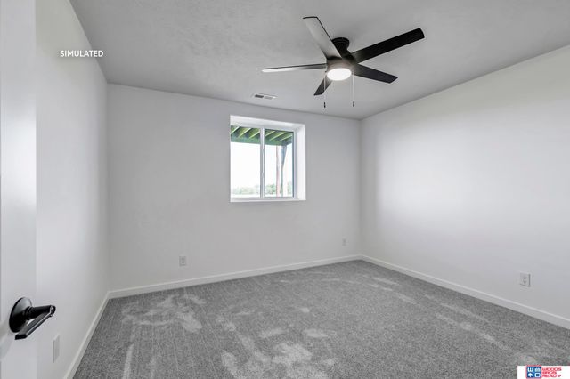 8921 Castle Pine Drive, Lincoln, NE 68516
