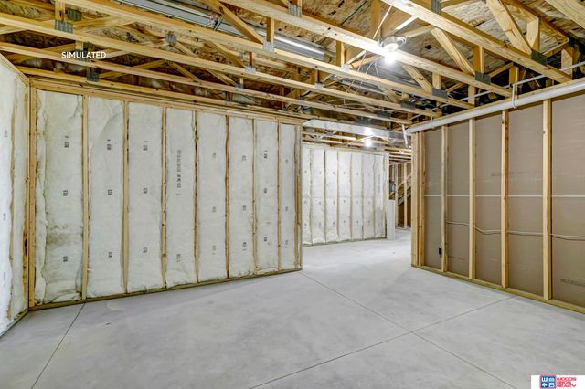 8921 Castle Pine Drive, Lincoln, NE 68516