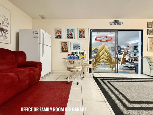 1213 W Broward Street, Lantana, FL 33462