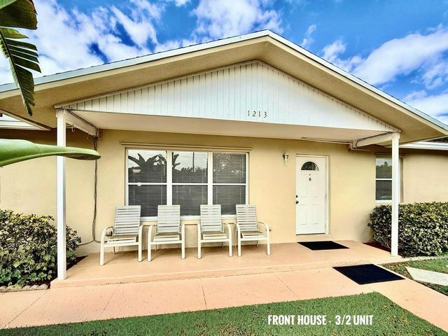 1213 W Broward Street, Lantana, FL 33462