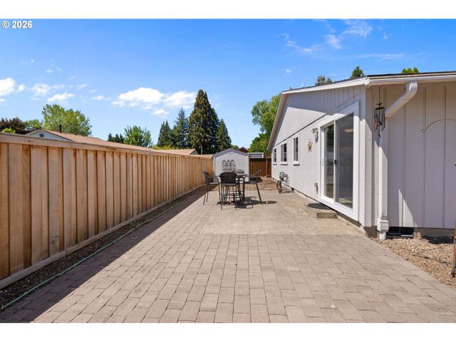 168 Ne 38TH Ave, Hillsboro, OR 97124