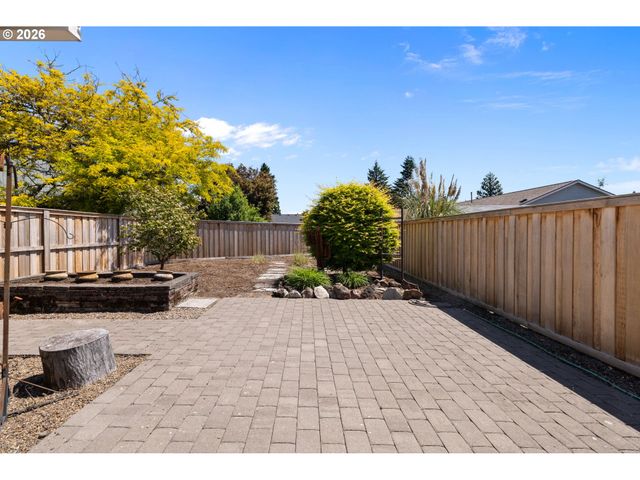 168 Ne 38TH Ave, Hillsboro, OR 97124