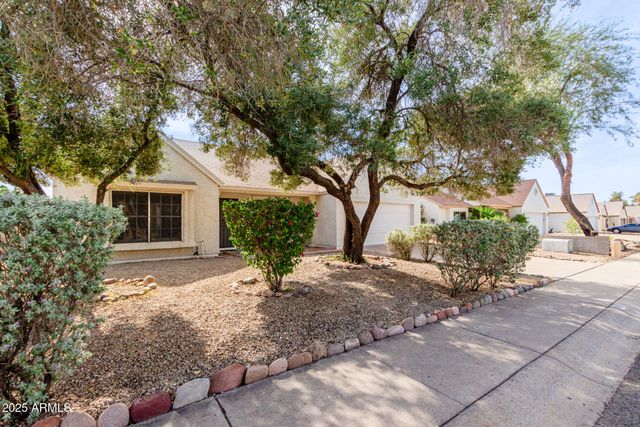 1007 E ORAIBI Drive, Phoenix, AZ 85024