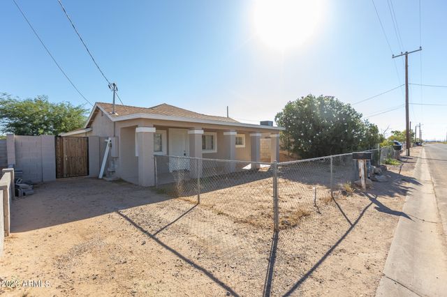613 W MCMURRAY Boulevard, Casa Grande, AZ 85122