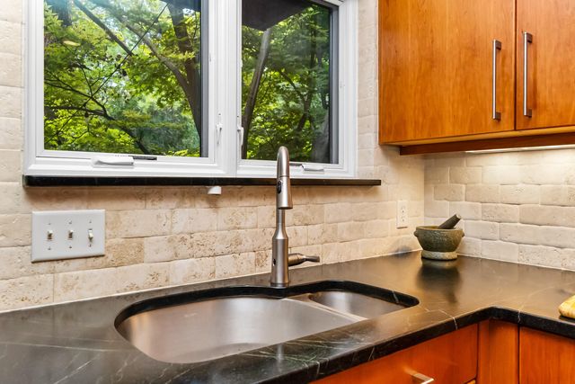 344 Rock Creek Court, Ann Arbor Twp, MI 48104