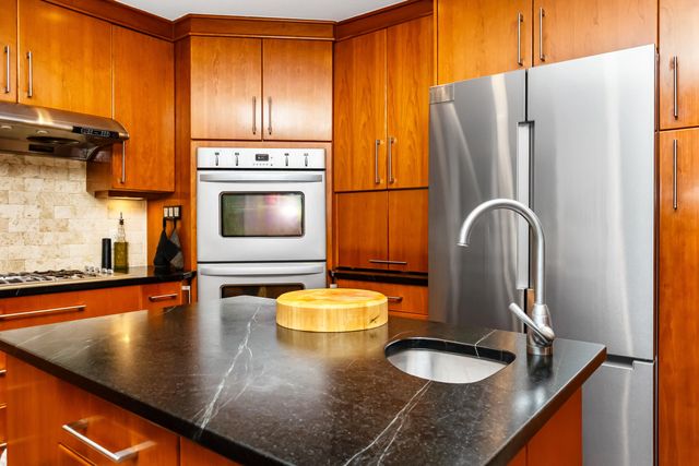 344 Rock Creek Court, Ann Arbor Twp, MI 48104