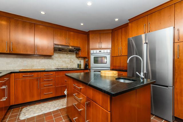 344 Rock Creek Court, Ann Arbor Twp, MI 48104