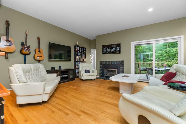 344 Rock Creek Court, Ann Arbor Twp, MI 48104