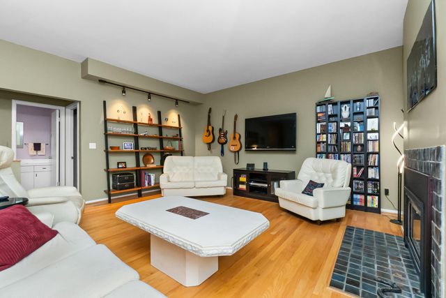 344 Rock Creek Court, Ann Arbor Twp, MI 48104
