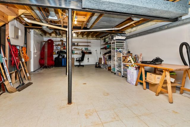 344 Rock Creek Court, Ann Arbor Twp, MI 48104