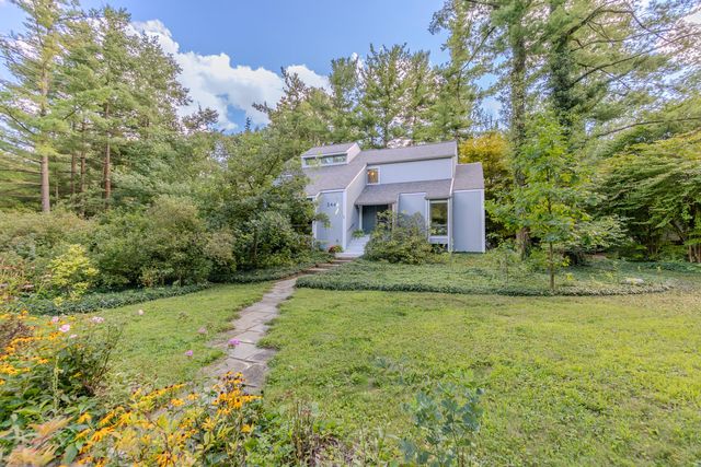 344 Rock Creek Court, Ann Arbor Twp, MI 48104