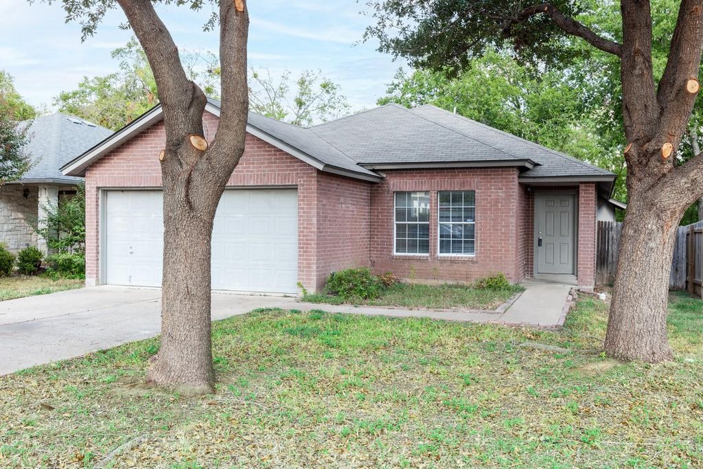 1328 Water Spaniel WAY, Round Rock, TX 78664