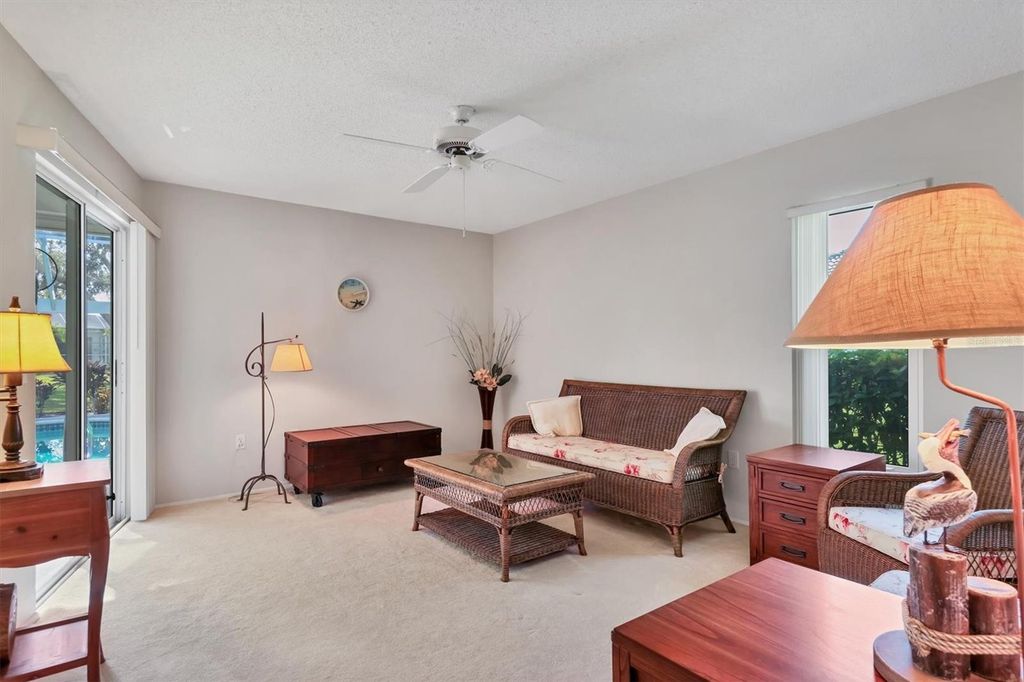 Image 22 of property listing at 5908 GARDEN LAKES MAJESTIC, Bradenton, FL 34203