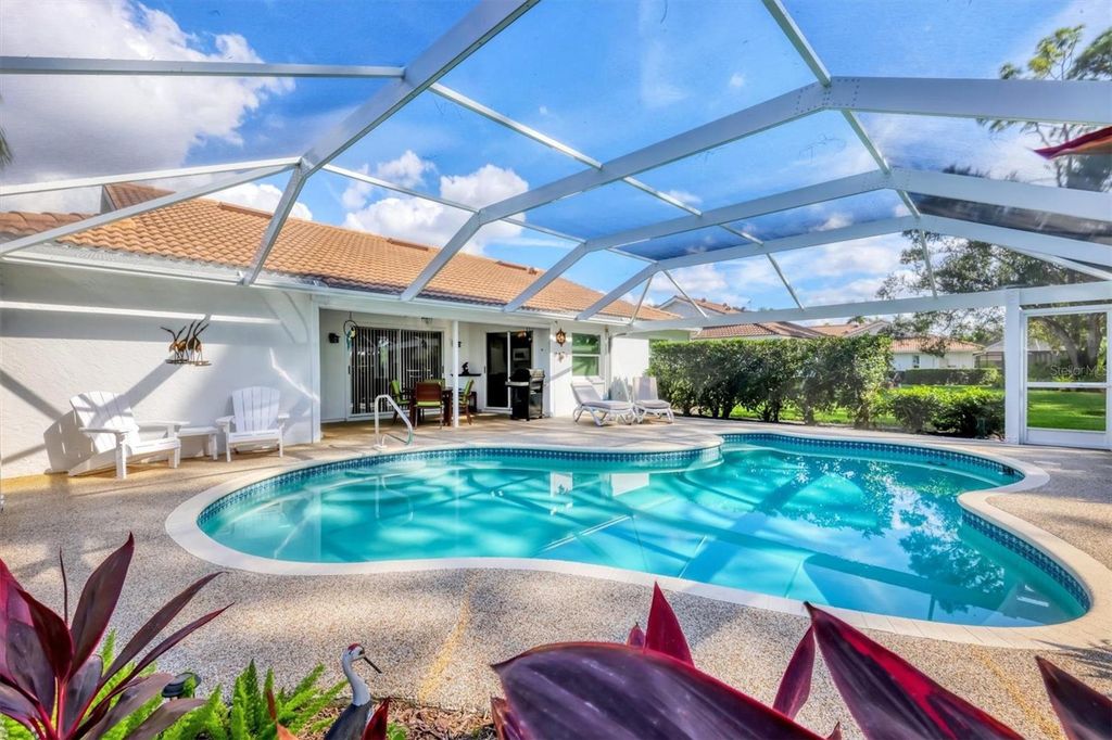 Image 30 of property listing at 5908 GARDEN LAKES MAJESTIC, Bradenton, FL 34203