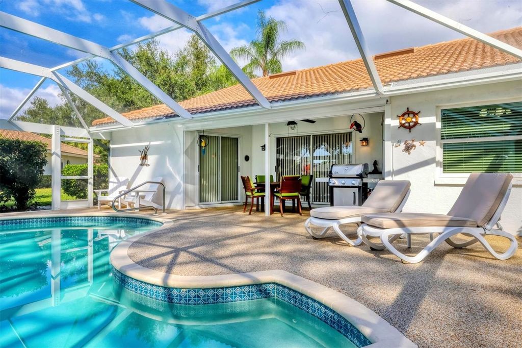 Image 31 of property listing at 5908 GARDEN LAKES MAJESTIC, Bradenton, FL 34203