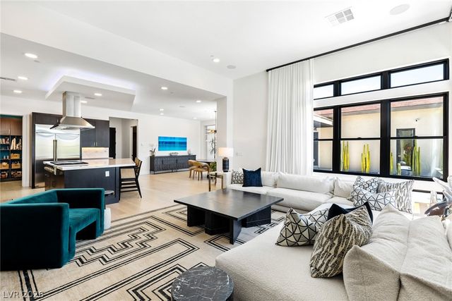 12613 Penfield Avenue, Las Vegas, NV 89138
