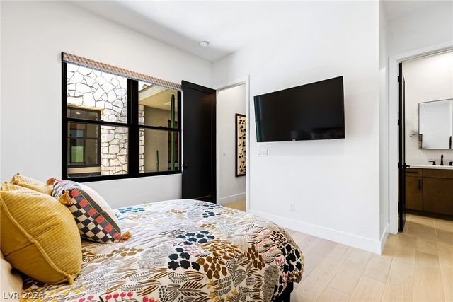 12613 Penfield Avenue, Las Vegas, NV 89138
